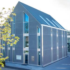 BECKER & PARTNER.jpg