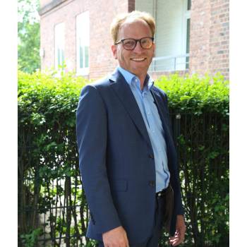 van de Velde - Rechtsanwalt - Fachanwalt für Arbeitsrecht - Fachanwalt für Verkehrsrecht (Rechtsanwalt van de Velde - Fachanwalt für Arbeitsrecht - Fach.jpg