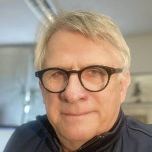 Rechtsanwalt Dierk Mutzmann Anwaltsbüro Dehnhaide Hamburg.jpg