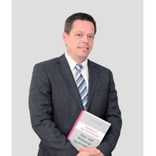 Rechtsanwalt Dr. Ralf Glandien.jpg