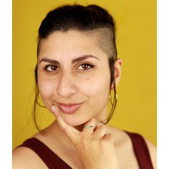 The Free Bee Photography.jpg