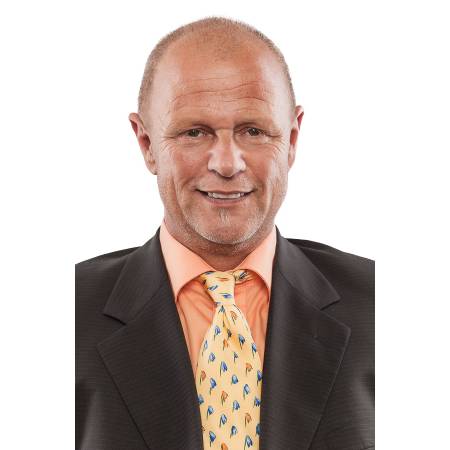 Maler und Bodenlegerbetrieb - Uwe Reintjes.jpg