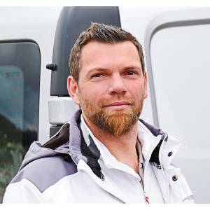 RAUMWERK Malerbetrieb Viktor Usinger.jpg