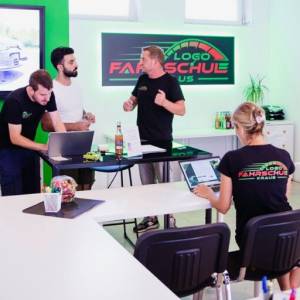 LOGO Fahrschule Kraus.jpg