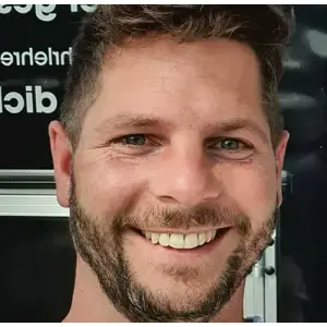 Saschas Fahrschule.jpg