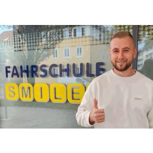 Fahrschule SMILE, Inh. Martin Bodenschatz.jpg