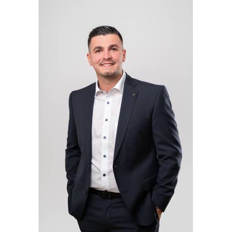 Steinadler Immobilien - Florian Dubovci.jpg