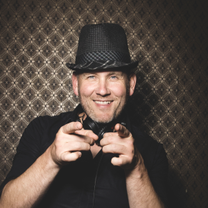 DJ Bensh . Event DJ Berlin.jpg