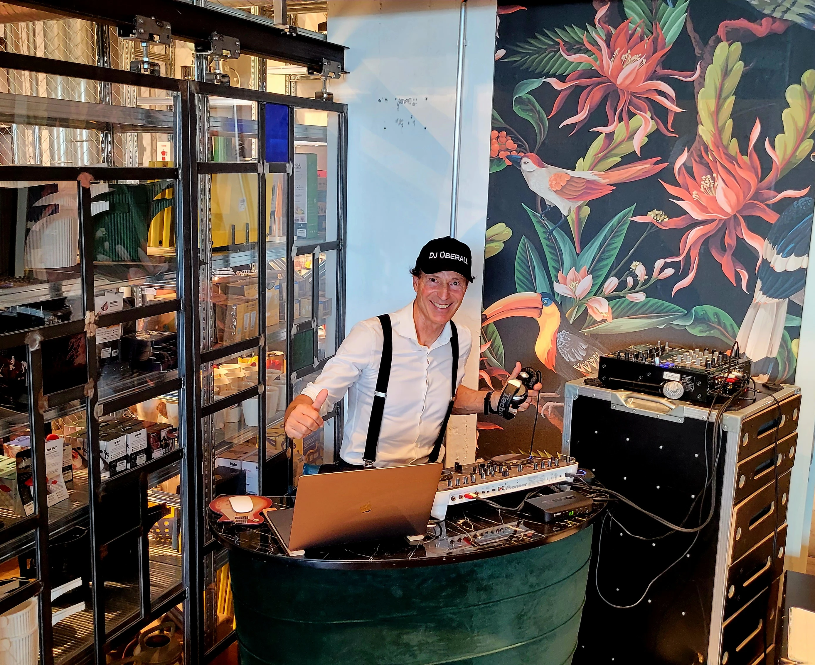 DJ Service Christof Überall.jpg