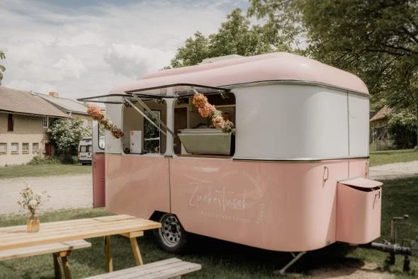 Zuckertusch Foodtruck - Sweet Streetfood Catering.jpg
