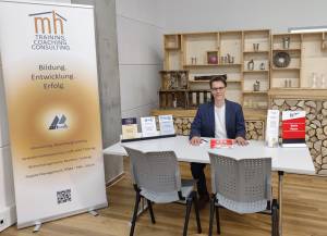 mh Training. Coaching. Consulting..jpg