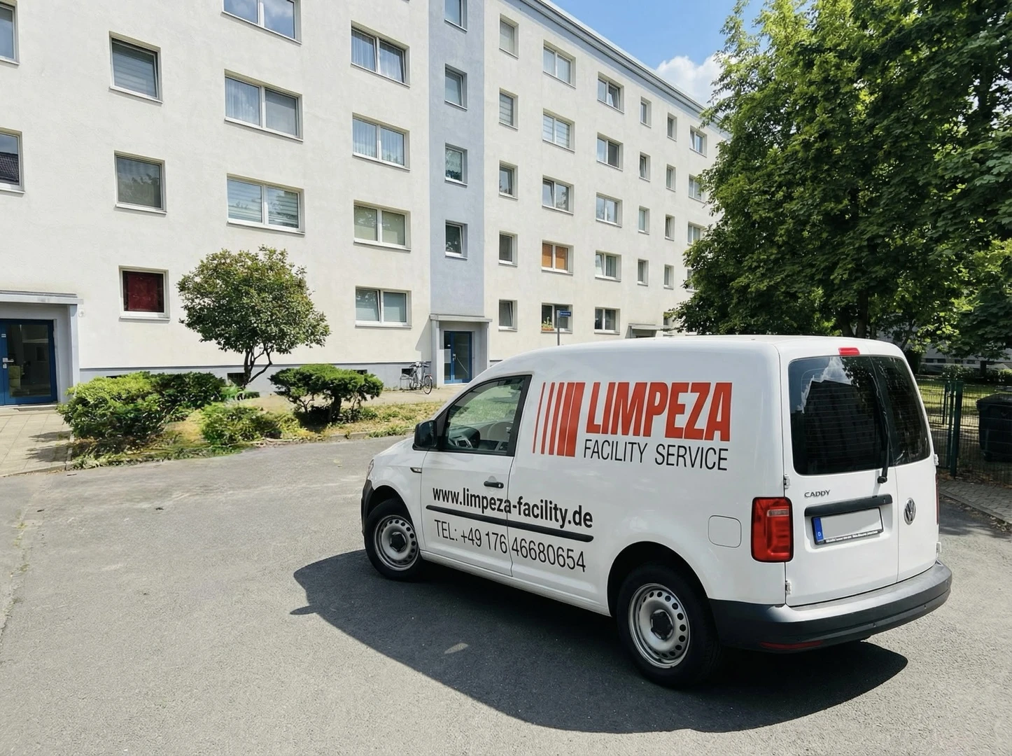 LIMPEZA - Facility Service.jpg